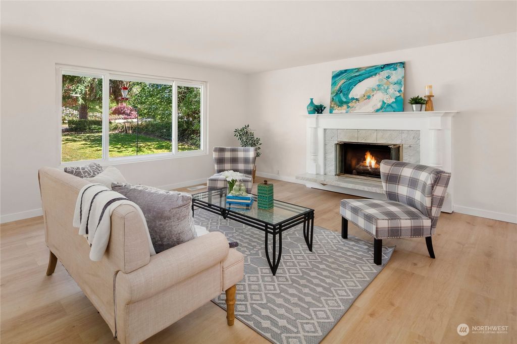 Photo of 6425 129th Avenue SE, Bellevue, WA 98006 (MLS # 2267072)