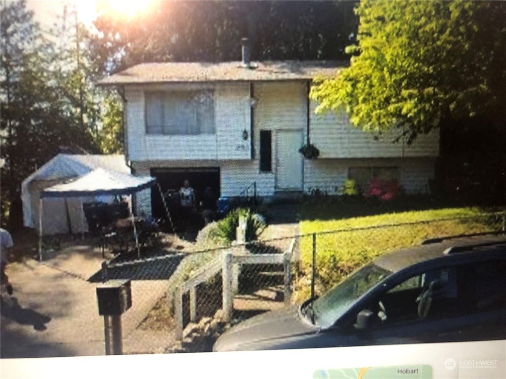 Photo of 26701 234th Place SE, Maple Valley, WA 98038 (MLS # 2187665)