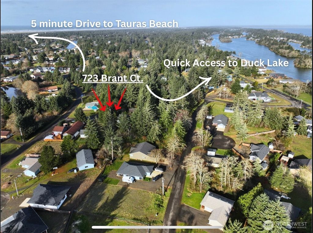 Photo of 723 Brant Court SE, Ocean Shores, WA 98569 (MLS # 2458767)