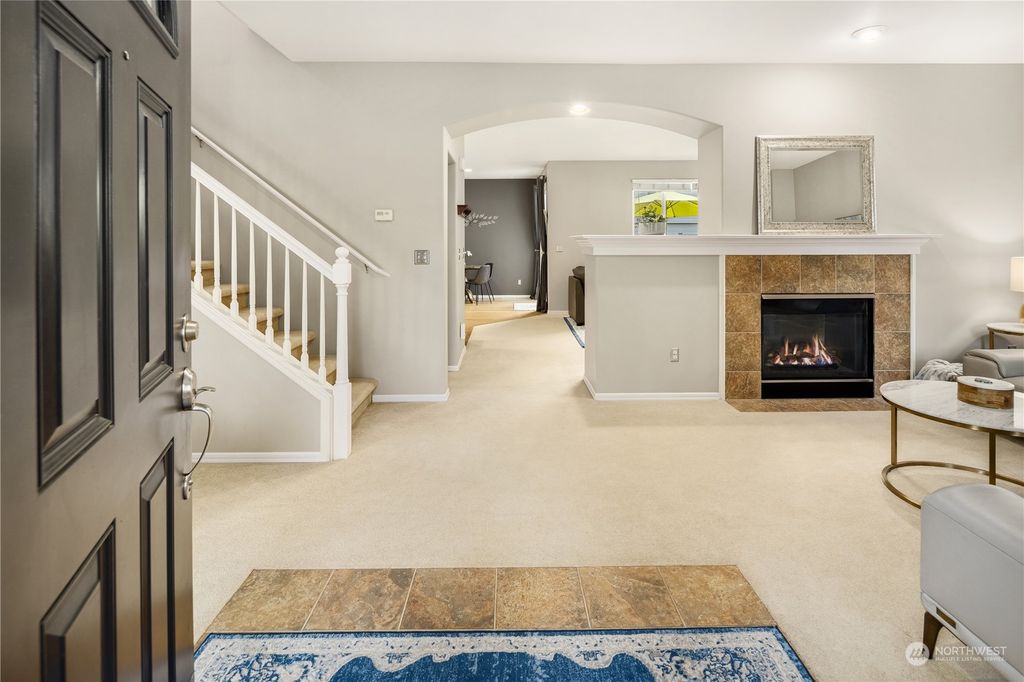 Photo of 1777 12th Avenue NE, Issaquah, WA 98029 (MLS # 2145542)