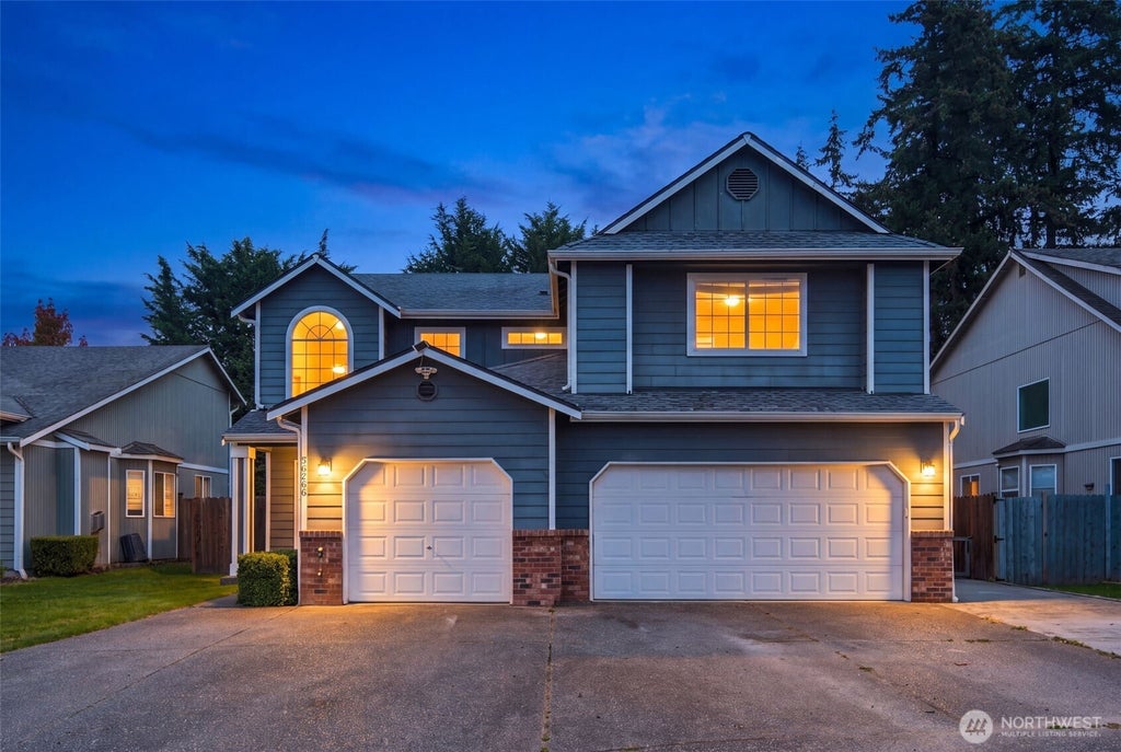 Photo of 36260 23rd Place S, Federal Way, WA 98003 (MLS # 2592951)