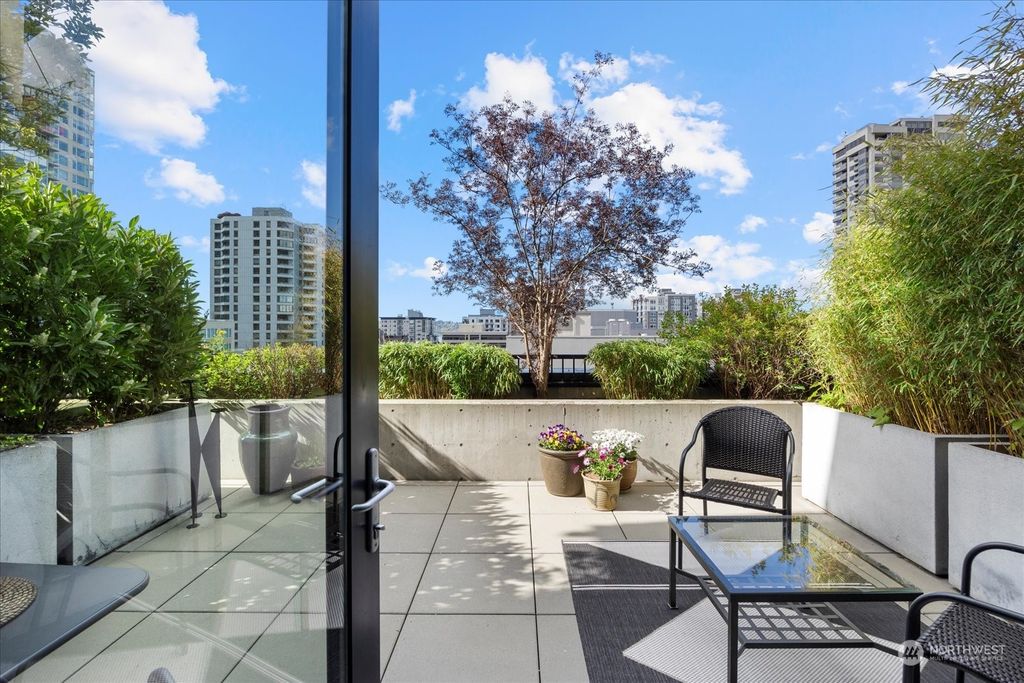 Photo of 2720 3rd Avenue #513, Seattle, WA 98121 (MLS # 2225184)