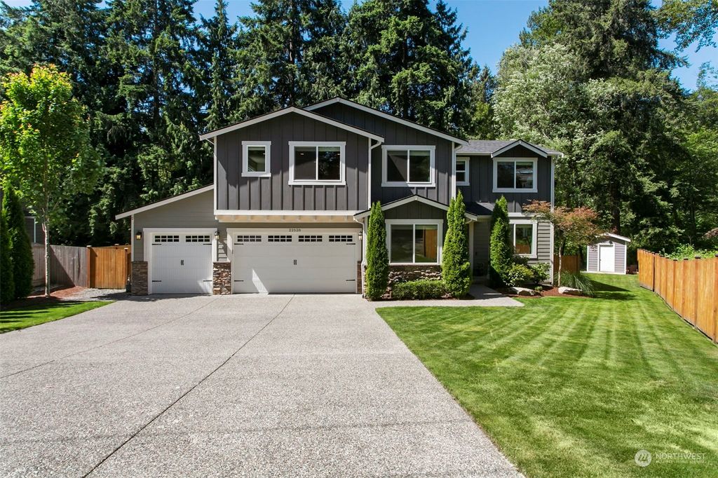 Photo of 22528 Locust Way, Brier, WA 98036 (MLS # 2075200)