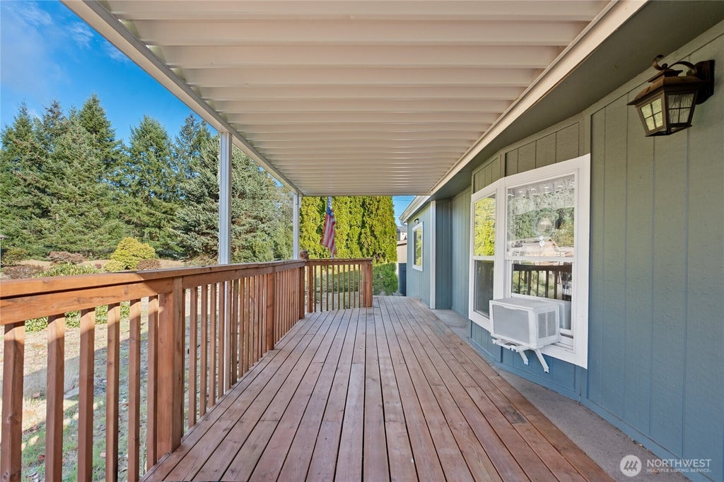 Photo of 1618 Pacific Ridge Drive SE, Olympia, WA 98513 (MLS # 2593113)