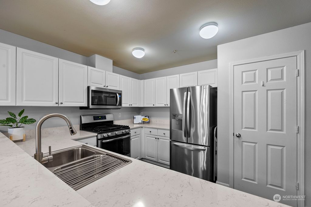 Photo of 15414 35th Avenue W #24, Lynnwood, WA 98087 (MLS # 2241223)