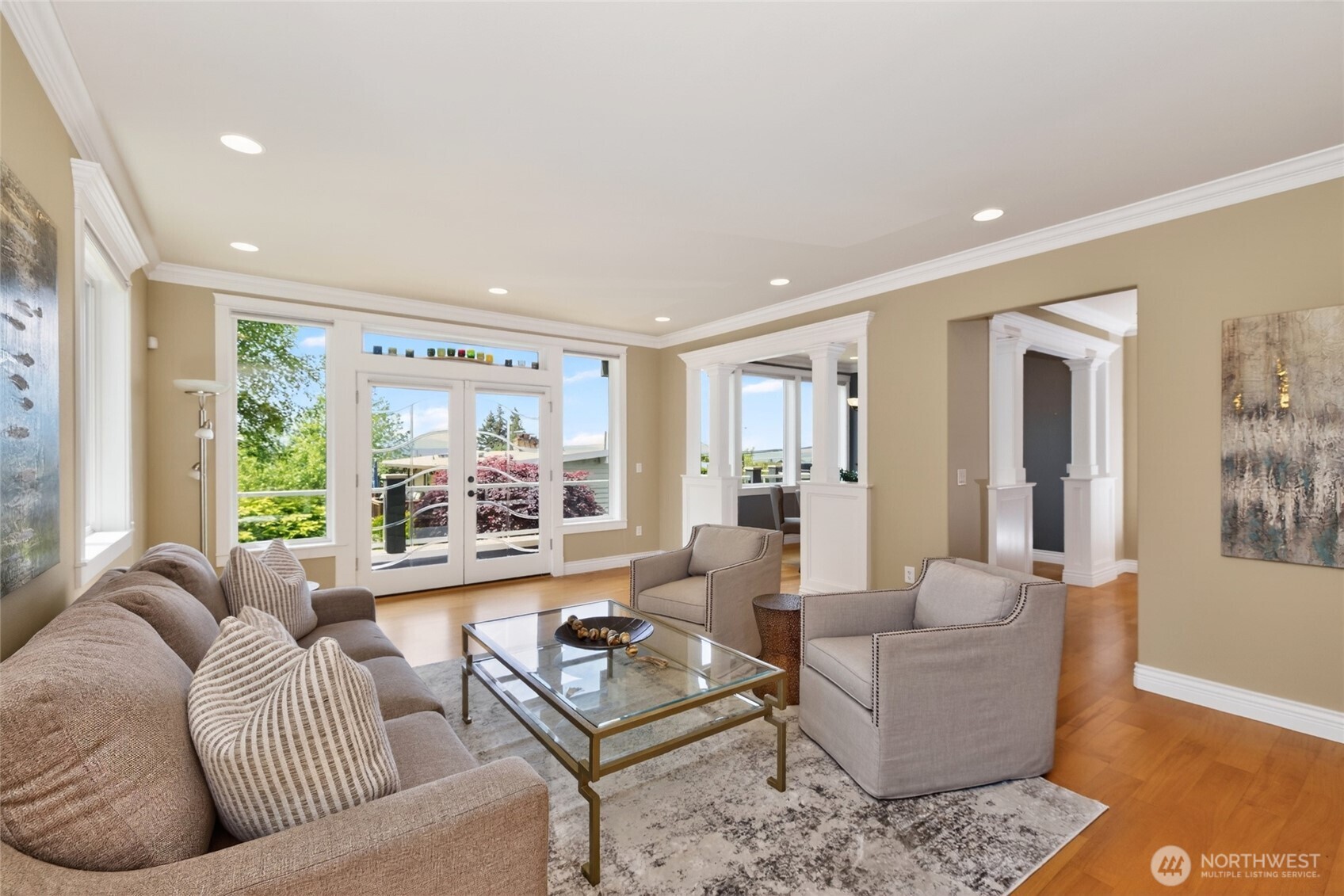 816 Walnut Street