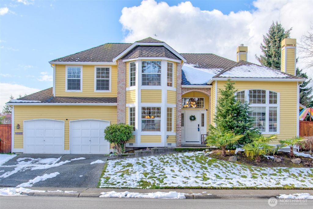 Photo of 16309 126th Avenue NE, Woodinville, WA 98072 (MLS # 2334032)