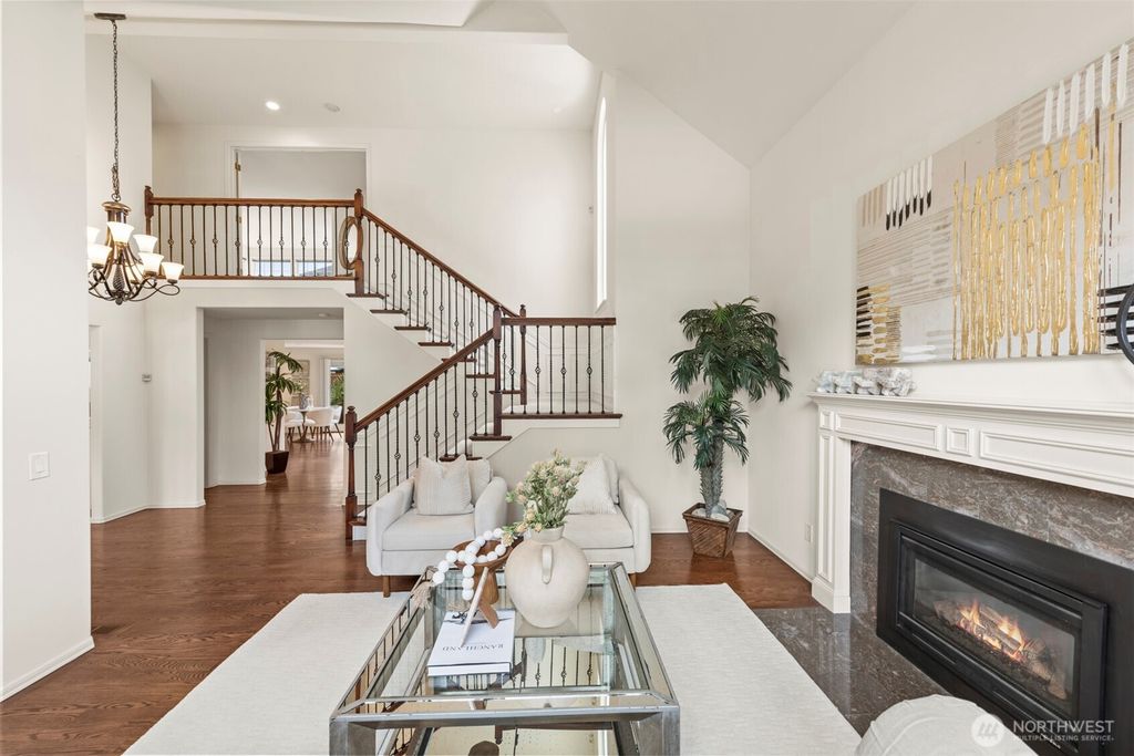Photo of 16309 126th Avenue NE, Woodinville, WA 98072 (MLS # 2334032)