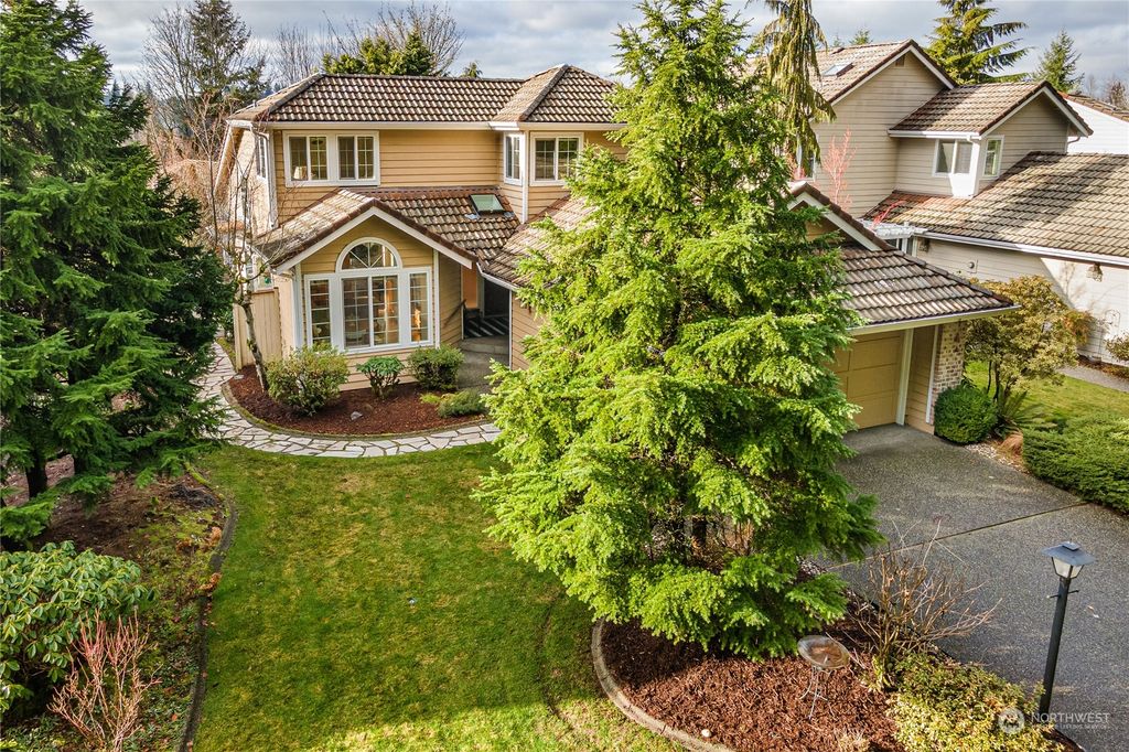 Photo of 16422 15th Drive SE, Mill Creek, WA 98012 (MLS # 2029275)