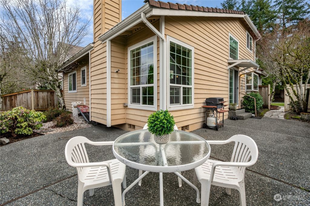 Photo of 16422 15th Drive SE, Mill Creek, WA 98012 (MLS # 2029275)