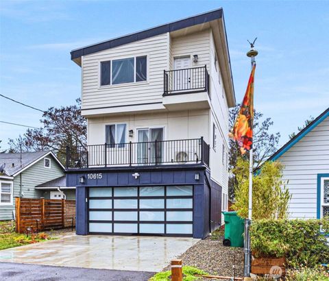 Photo of 10615 2nd Place SW, Seattle, WA 98146 (MLS # 2455783)