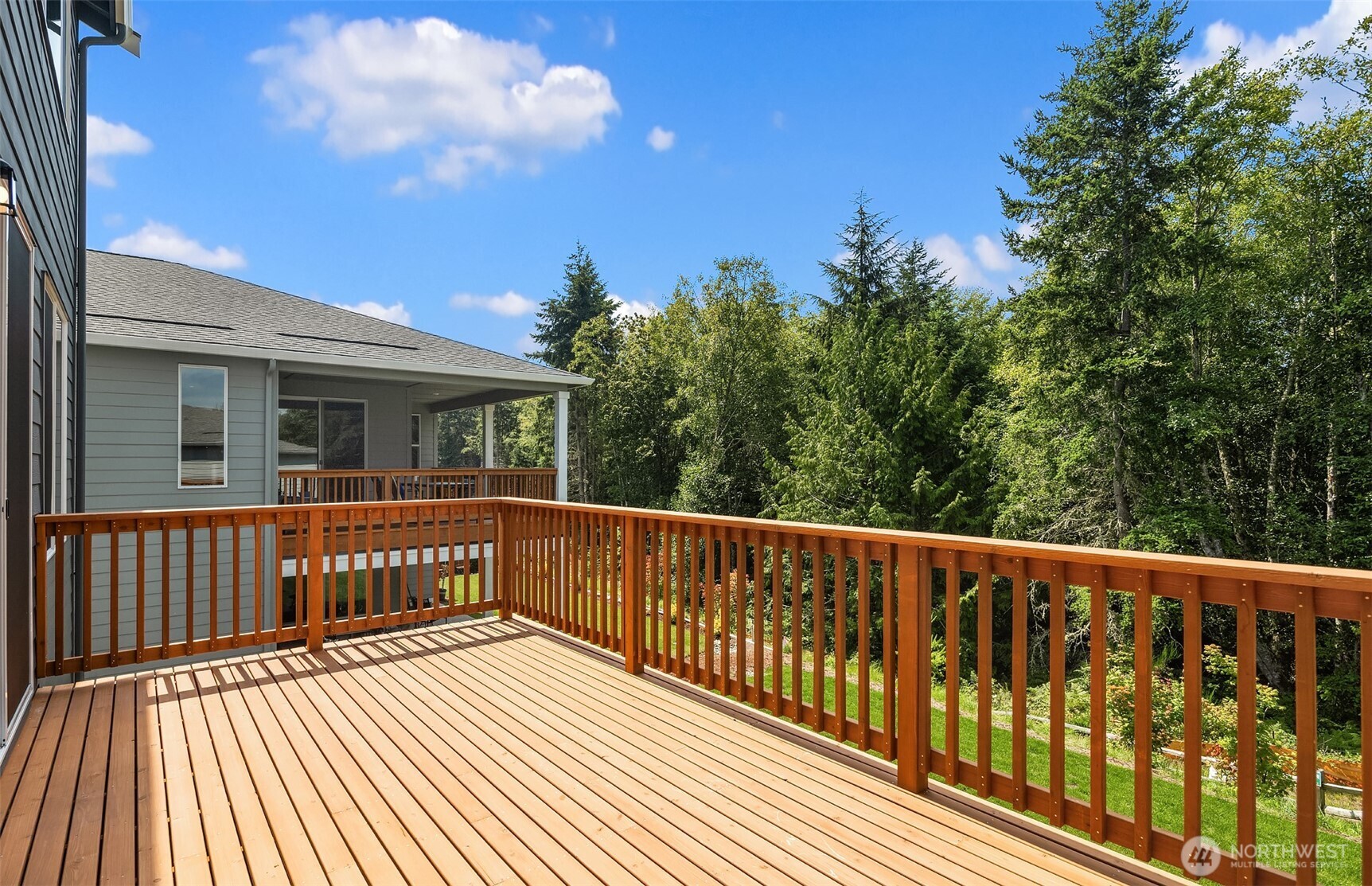 23337 Arbors Terrace Road NE 19