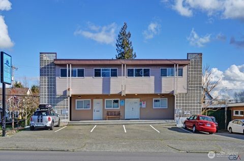 4210 Aurora Avenue N Seattle WA 98103