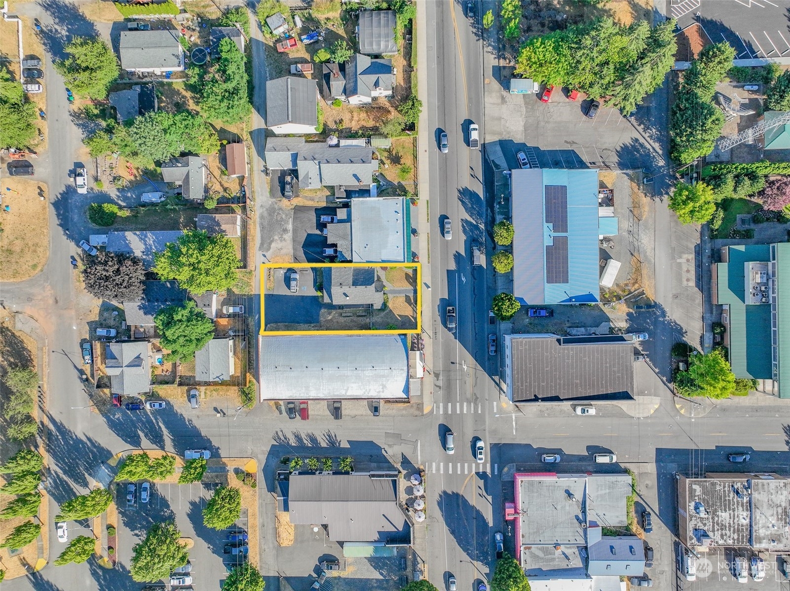 204 Yelm Avenue E
