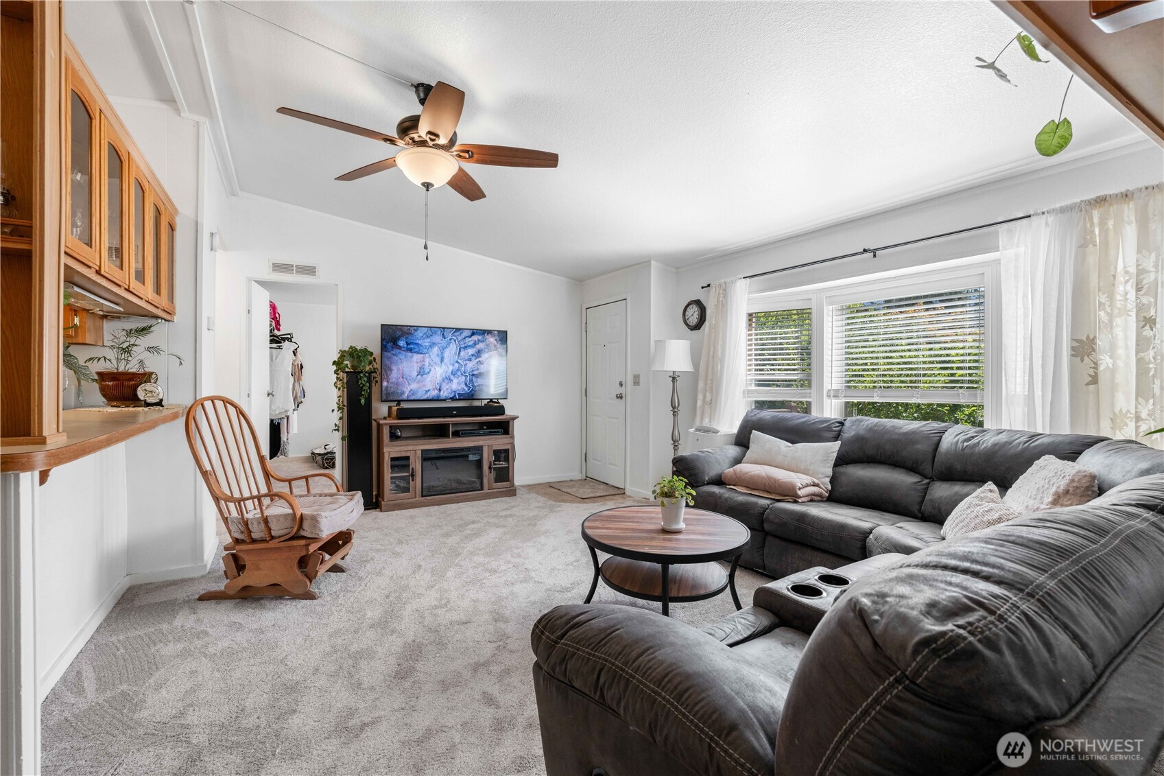 41515 Larson Drive