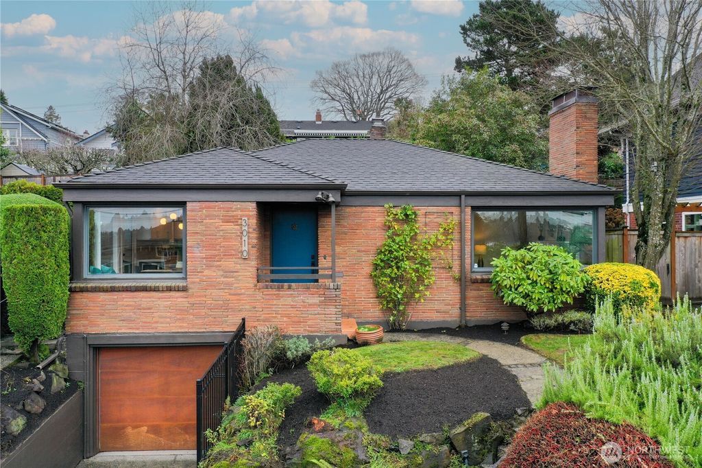 Photo of 3010 12th Avenue W, Seattle, WA 98119 (MLS # 2463693)