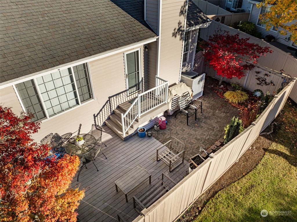 Photo of 14119 SE 238th Lane, Kent, WA 98042 (MLS # 2280226)