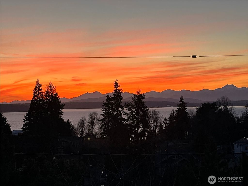 Photo of 5320 47th Avenue SW, Seattle, WA 98136 (MLS # 2493190)