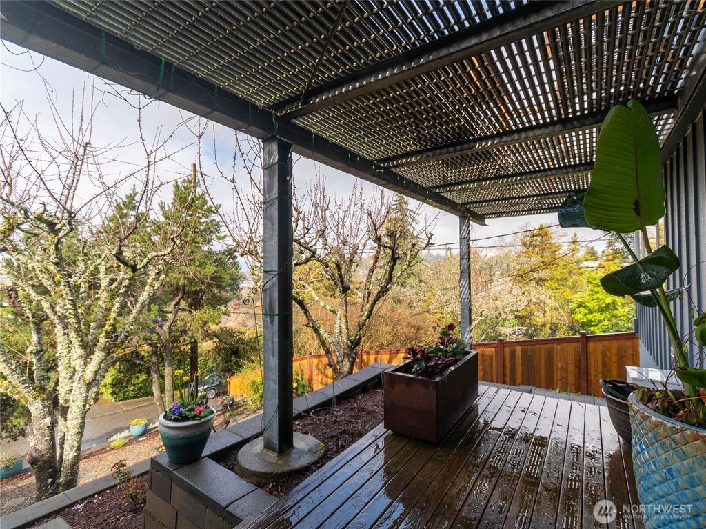 Photo of 5320 47th Avenue SW, Seattle, WA 98136 (MLS # 2493190)