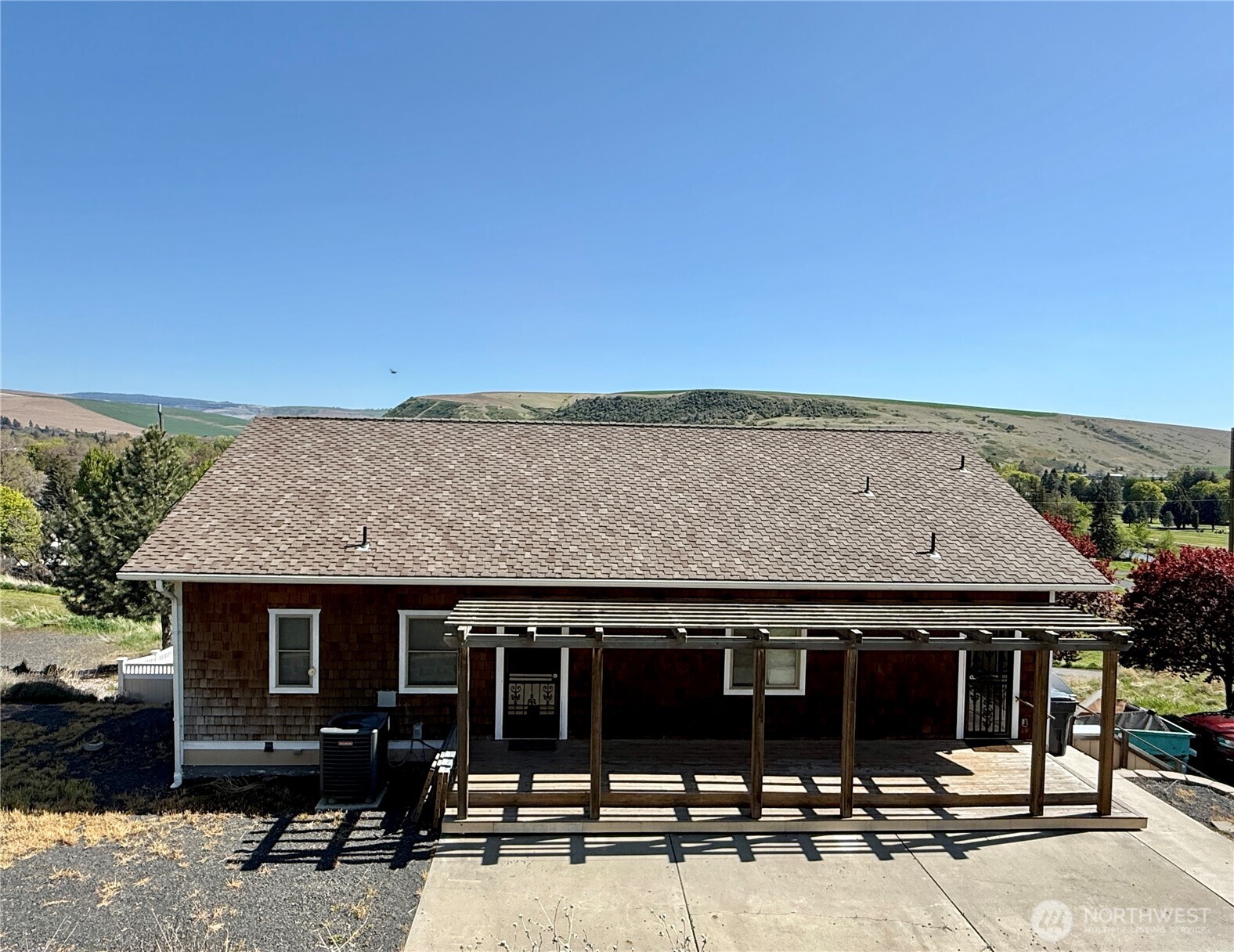800 N Willow Street