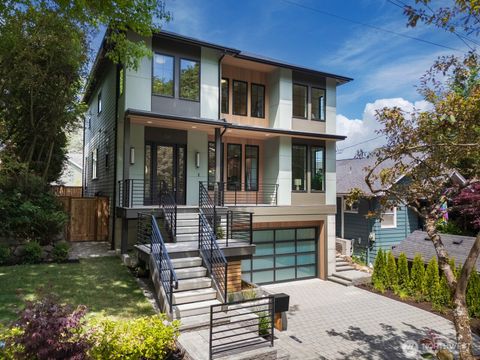 706 N 59th Street Seattle WA 98103