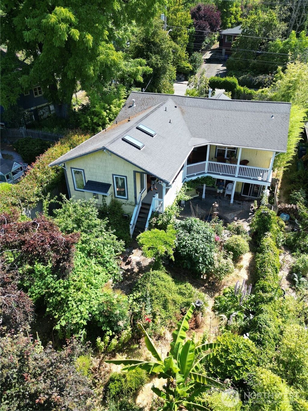 Photo of 6511 51st Avenue S, Seattle, WA 98118 (MLS # 2408778)