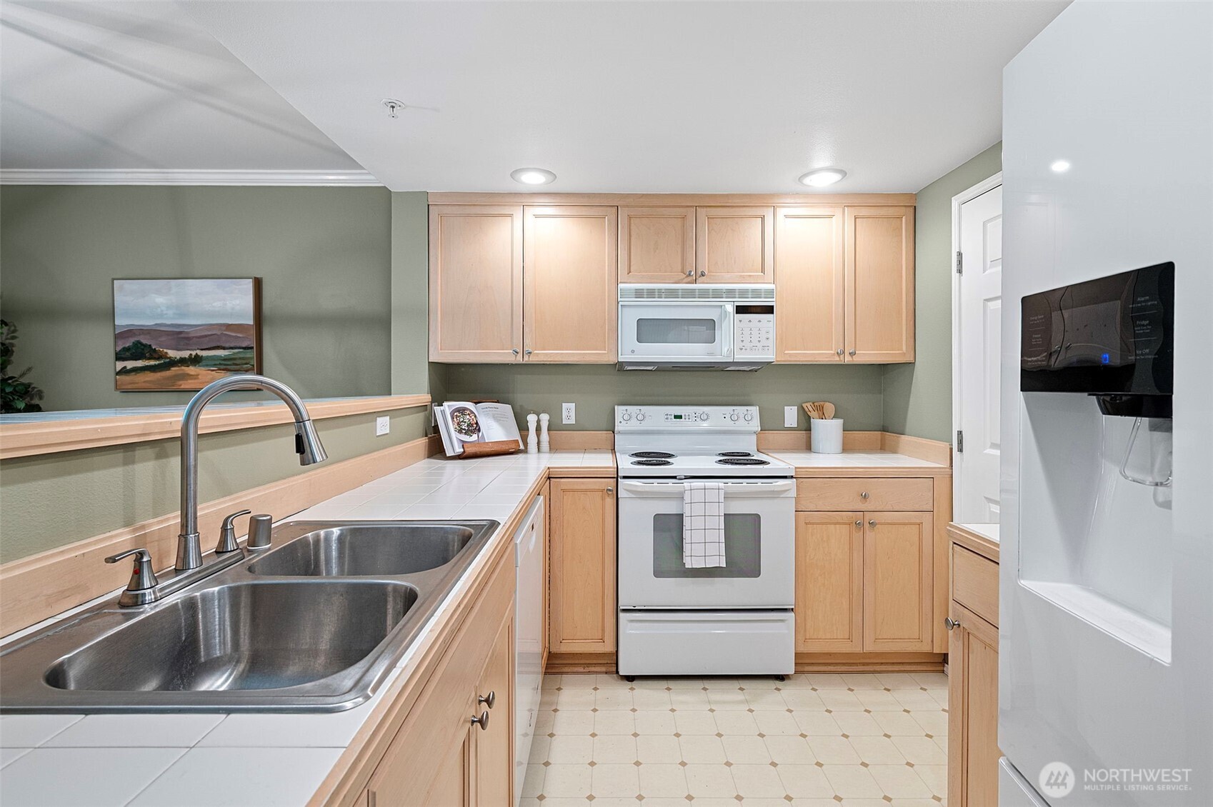 25235 SE Klahanie Blvd G105