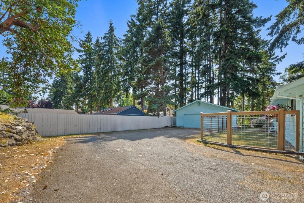 Photo of 3421 S 288th Street, Auburn, WA 98001 (MLS # 2554076)