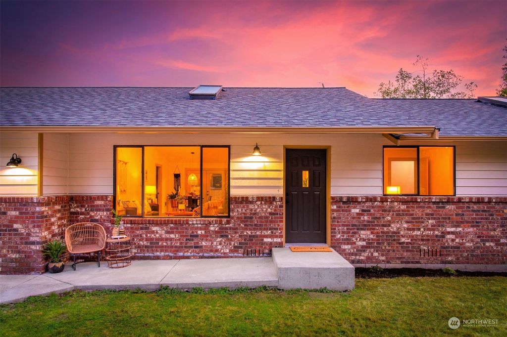 Photo of 2411 Cedar Road, Lake Stevens, WA 98258 (MLS # 2003269)