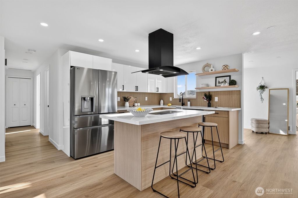 Photo of 6628 66th Drive NE, Marysville, WA 98270 (MLS # 2498586)