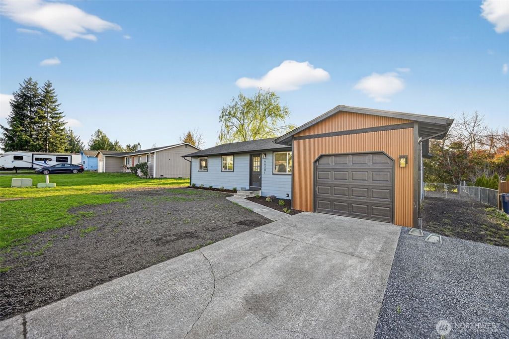 Photo of 6628 66th Drive NE, Marysville, WA 98270 (MLS # 2498586)