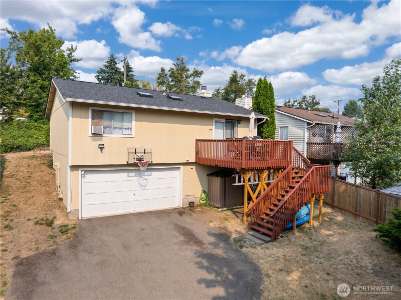 3103 58th Avenue NE