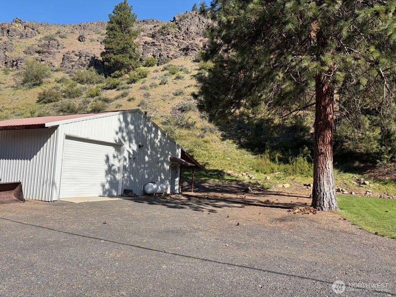 15551 State Route 410