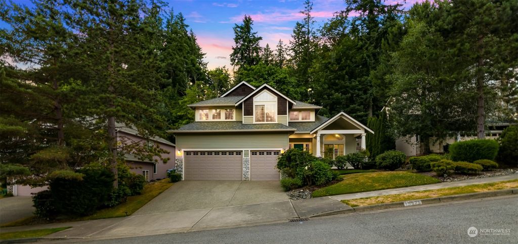 Photo of 15025 SE 54th Place, Bellevue, WA 98006 (MLS # 2139744)