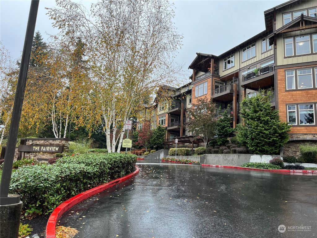 Photo of 11801 Harbour Pointe Boulevard #311, Mukilteo, WA 98275 (MLS # 2013510)