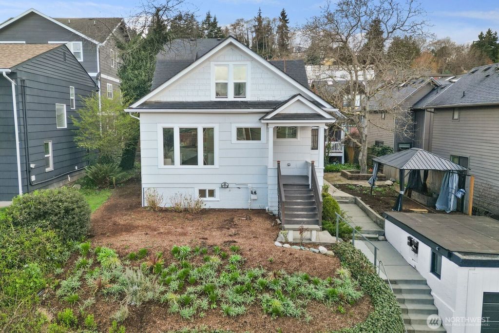 Photo of 3443 21st Avenue W, Seattle, WA 98199 (MLS # 2490968)