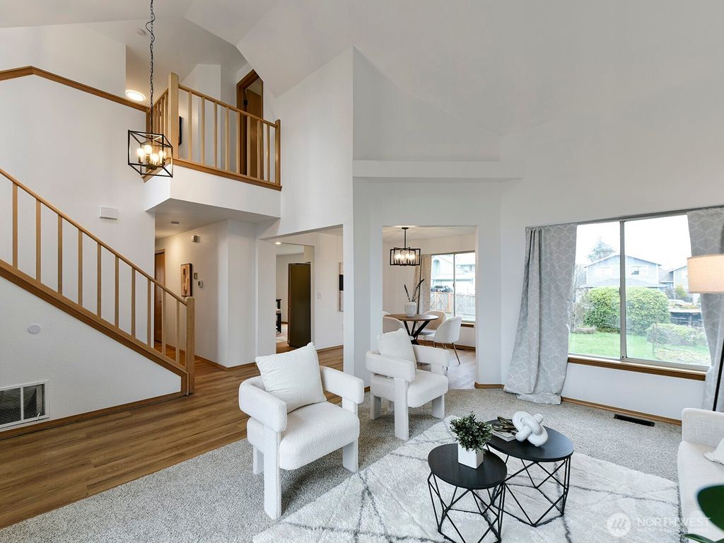 Photo of 32516 20th Court SW, Federal Way, WA 98023 (MLS # 2477370)