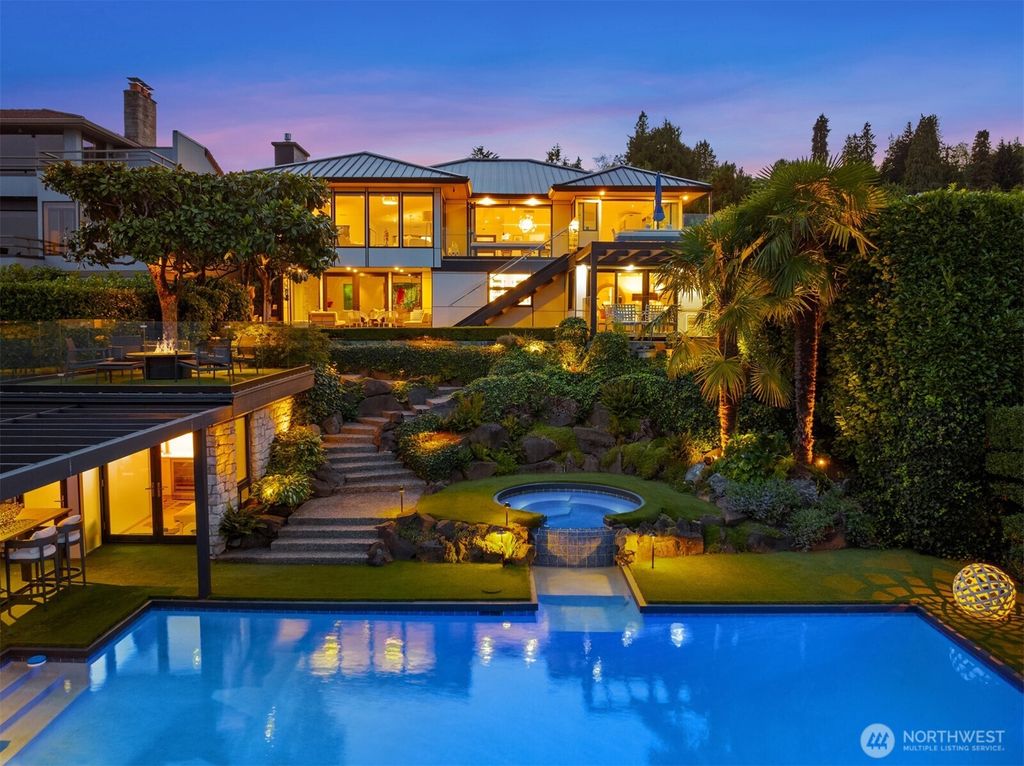 Photo of 808 Lakeside Avenue S, Seattle, WA 98144 (MLS # 2353377)