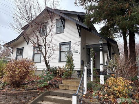 Photo of 1002 N C Street, Ellensburg, WA 98926 (MLS # 2461024)