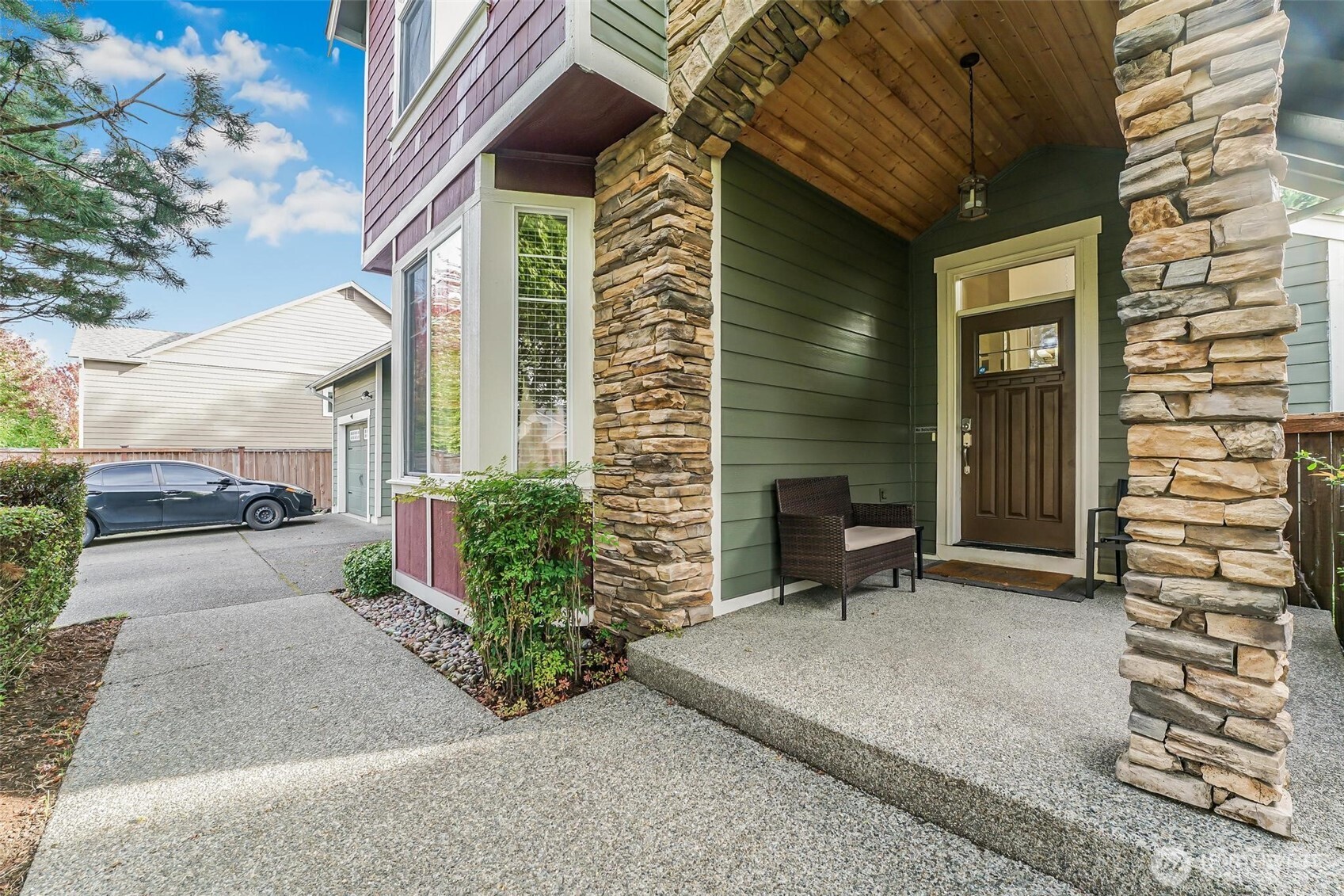 17401 140th Ave East