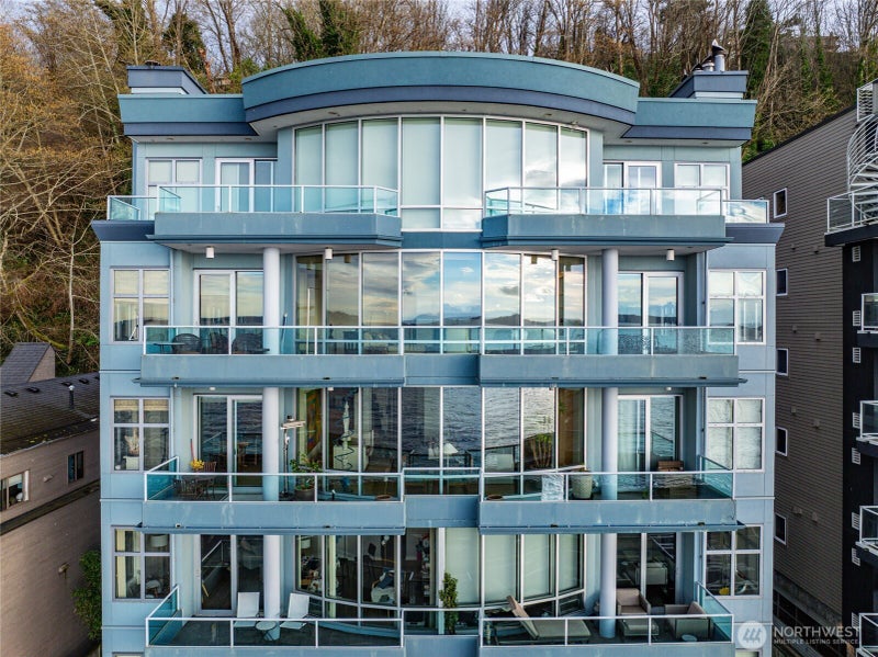 1374 Alki Avenue SW 400