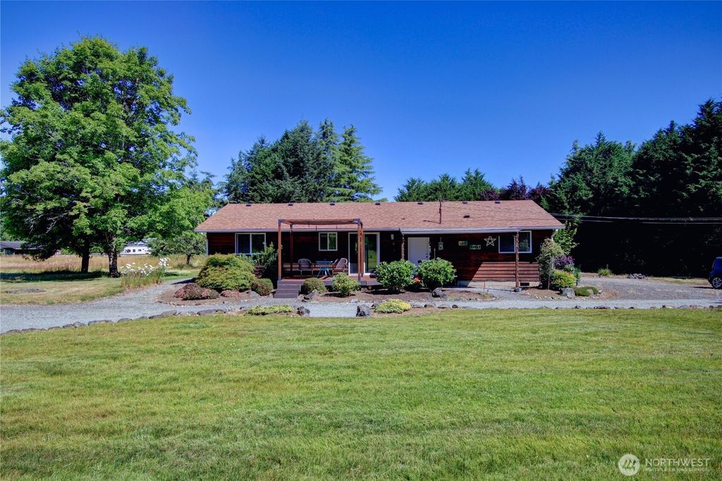 Photo of 24110 47th Avenue NE, Arlington, WA 98223 (MLS # 2404144)