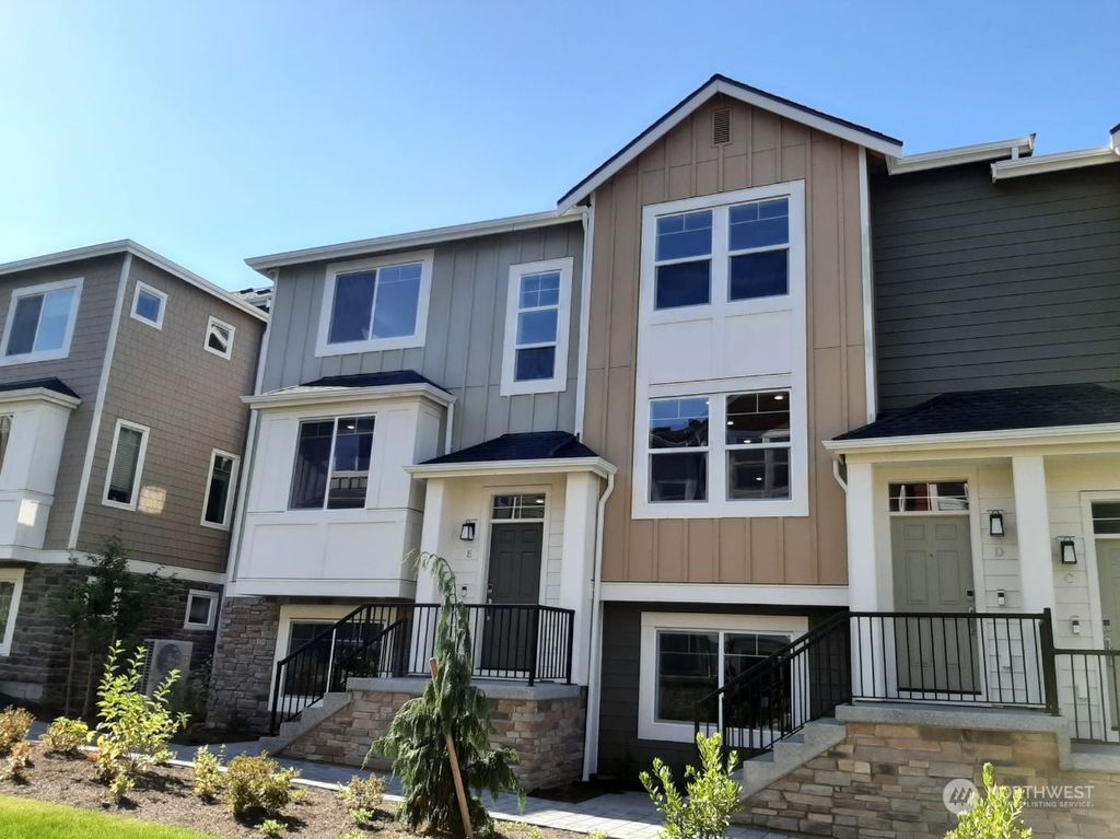 Photo of 12008 NE 193rd Lane #D, Bothell, WA 98011 (MLS # 2205758)