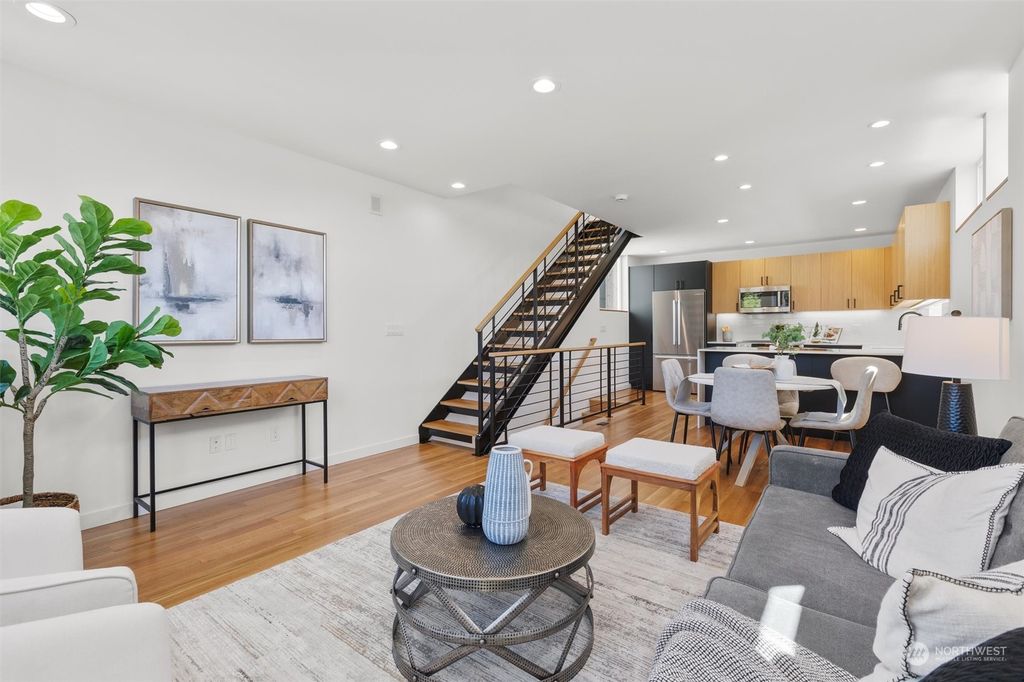 Photo of 925 NW 59th Street, Seattle, WA 98107 (MLS # 2232598)