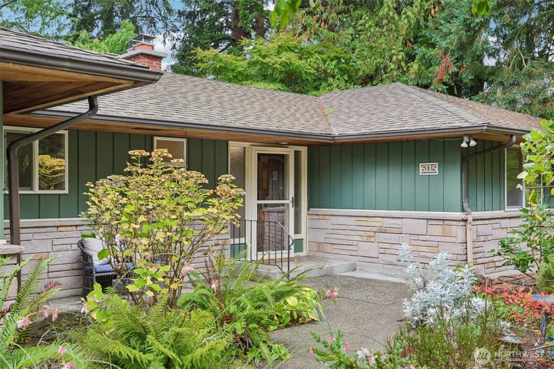 6115 NE 185th Street