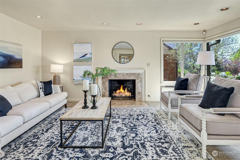Photo of 6534 48th Avenue NE, Seattle, WA 98115 (MLS # 2234330)