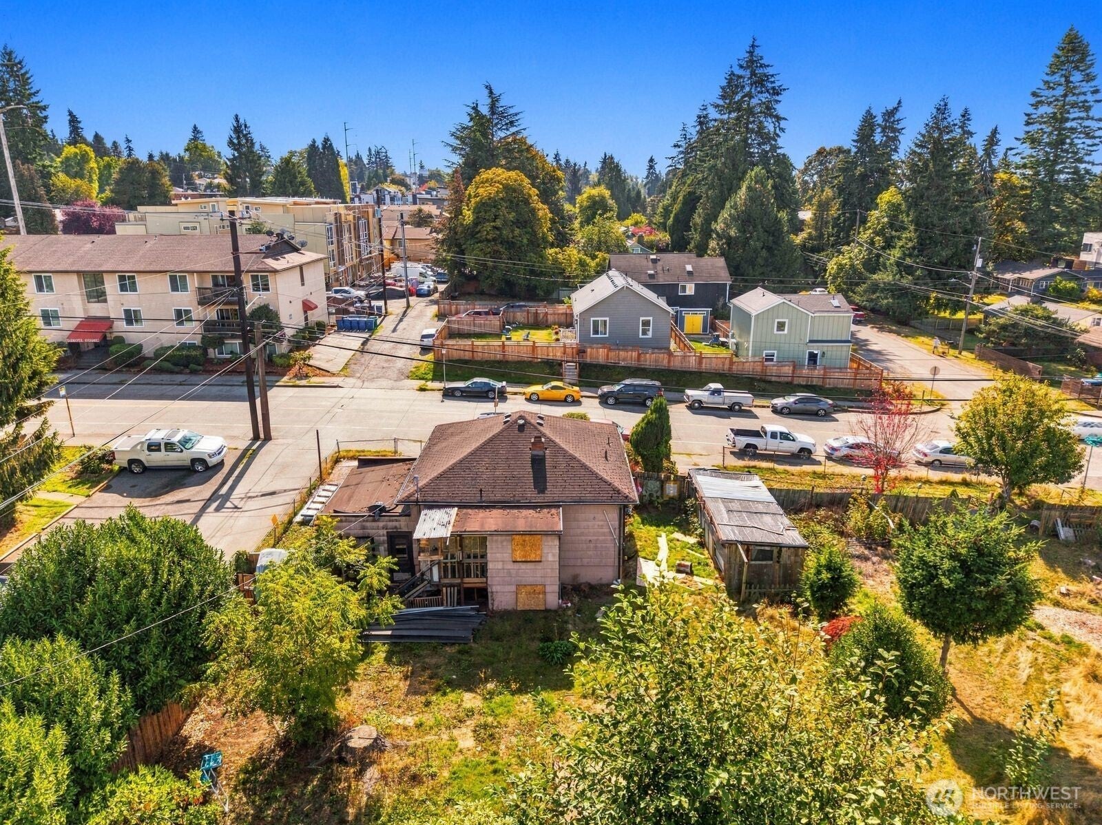 2116 SW Thistle Street