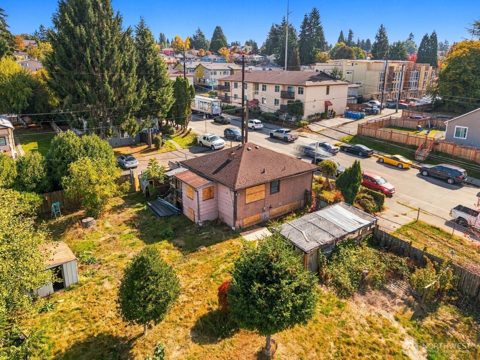 2116 SW Thistle Street