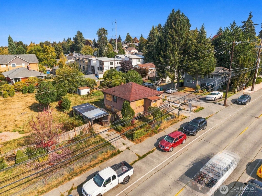 Photo of 2116 SW Thistle Street, Seattle, WA 98106 (MLS # 2593322)