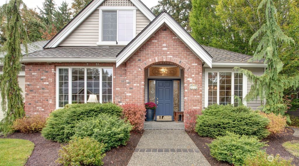Photo of 1715 164th Street SE, Mill Creek, WA 98012 (MLS # 2304830)